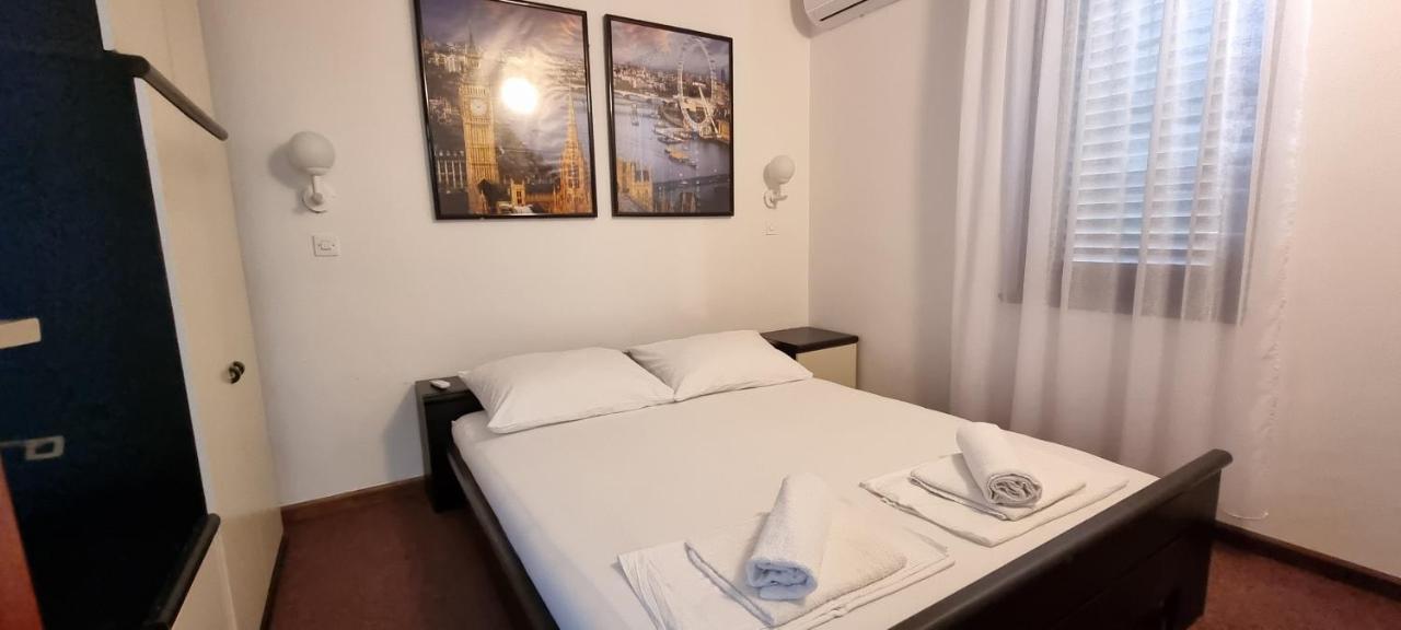 Skunca Apartment Mirna מראה חיצוני תמונה